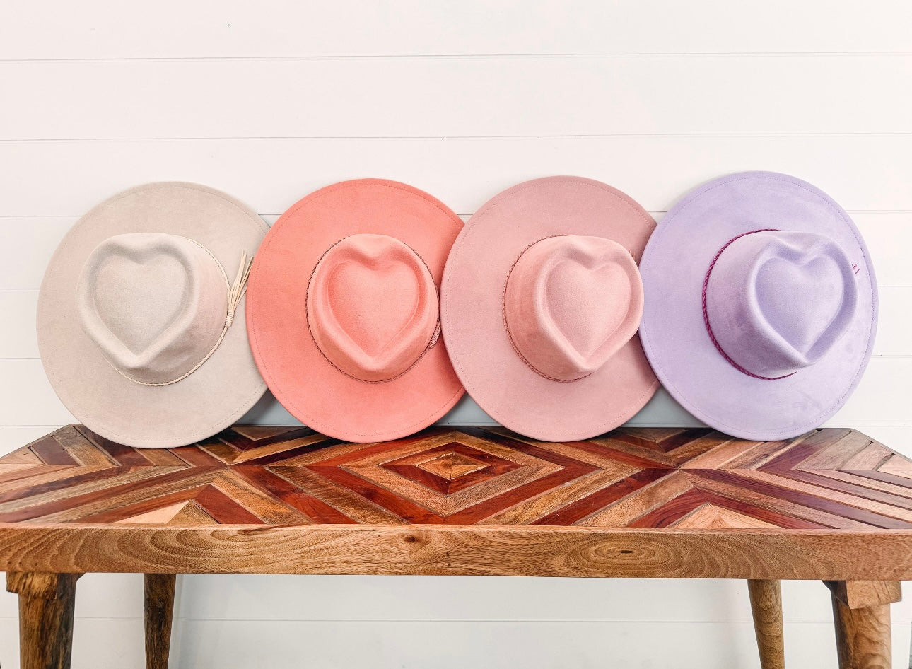 Vegan suede heart crown flat brim