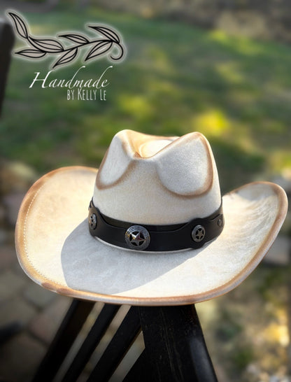 Light tan reverse burn cowgirl