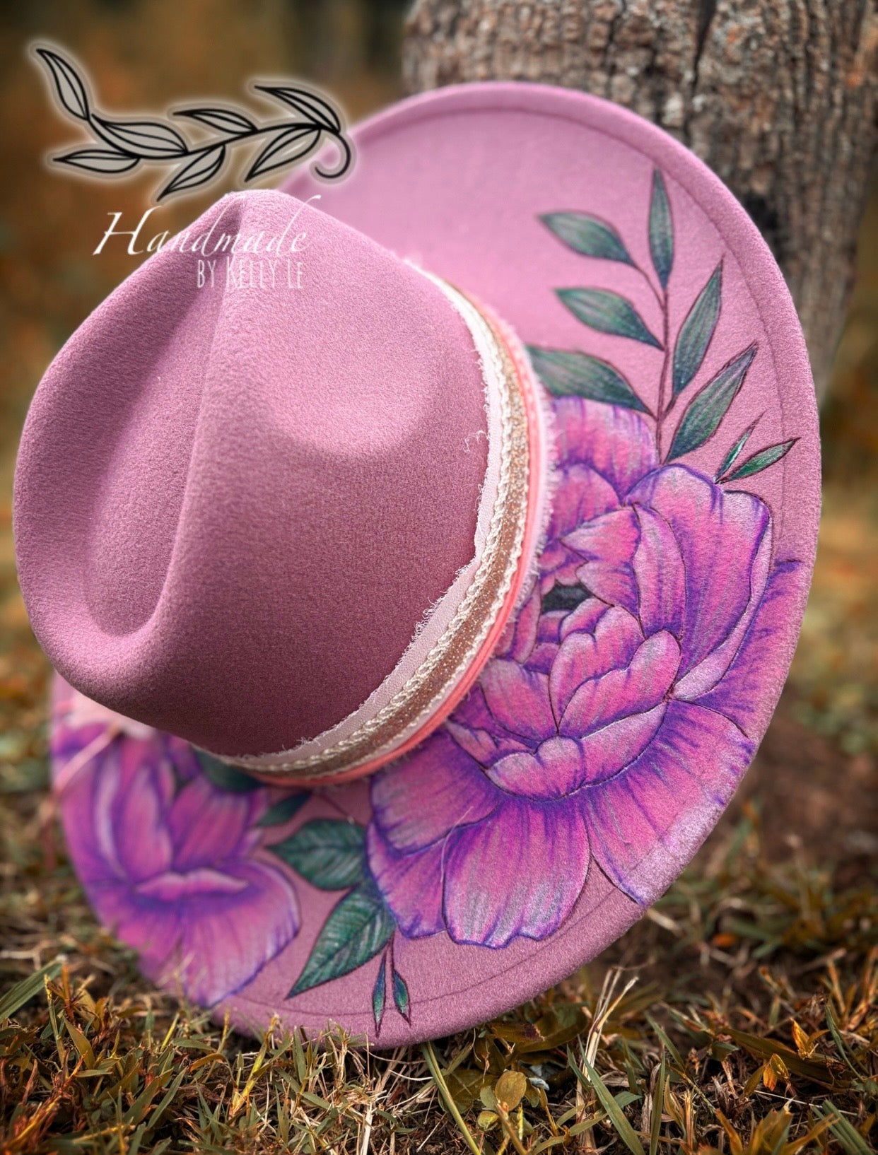 Mauve flat brim painted peonies